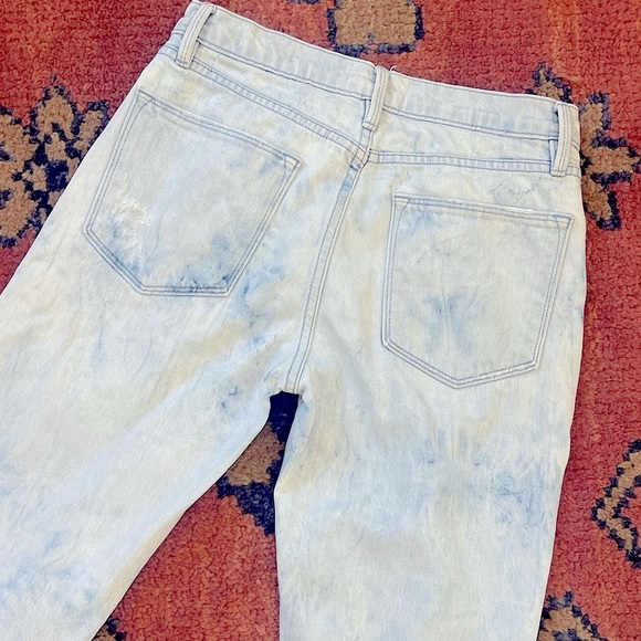 FRAME Le High Tie-Dye Straight-Leg Jeans in Cloud - Picture 10 of 16